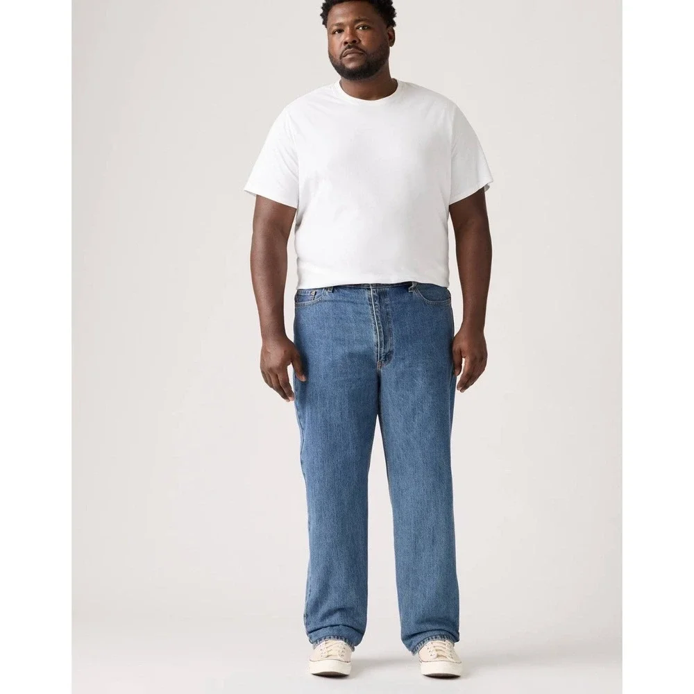 Levi's 550 Relaxed Fit Tapered Leg Medium Wash‎ Blue Jeans Size 50x30, NWT